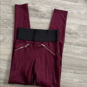 Maroon leggings
